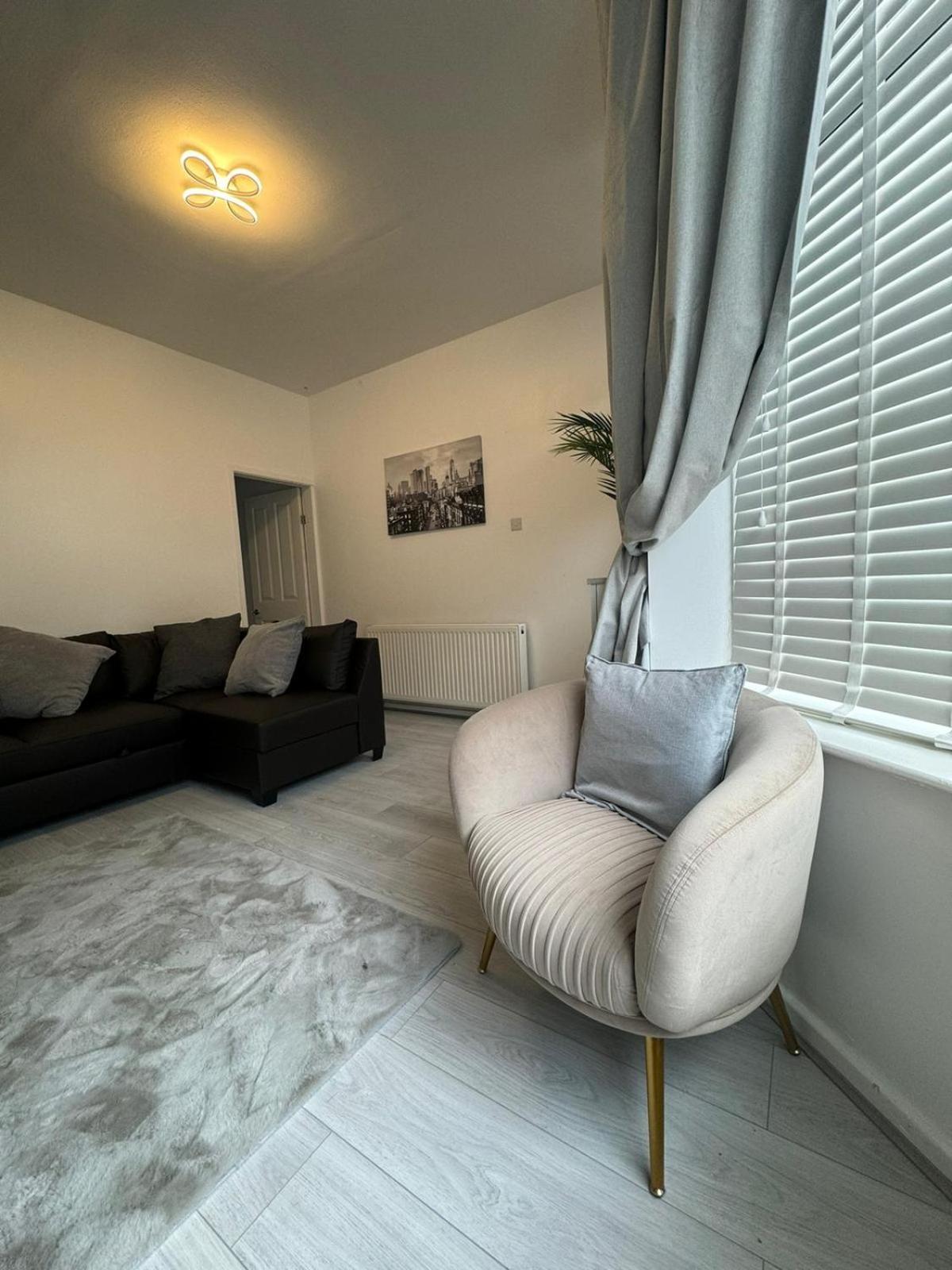Apartamento Dmk Haven Mánchester Exterior foto